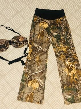 Camo Print Wide-Leg Women's Pants and bikini top.